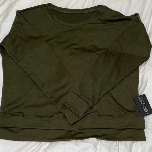 NEW Onzie olive high low sweatshirt S/M - Picture 7 of 9